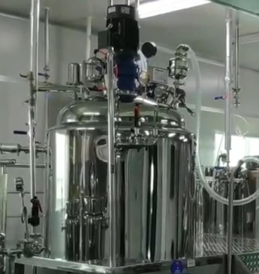 5-2000L καλλυντικός κενός ομογενοποιώντας γαλακτωματοποιώντας αναμίκτης 7,5 KW 220V 380V