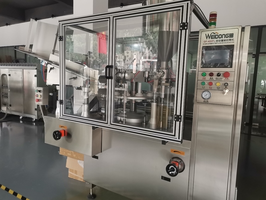 Μηχανή πλήρωσης και σφράγισης πλαστικού 220V 50Hz για ιατρικές συσκευασίες τροφίμων και ποτών